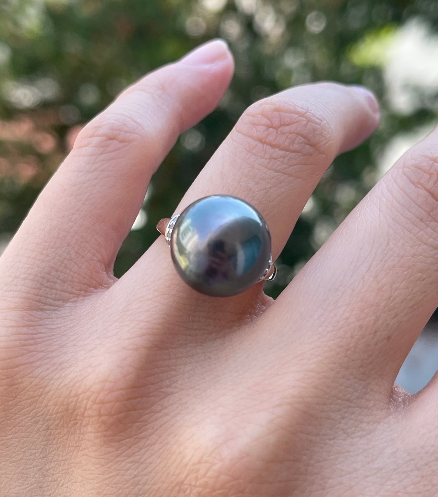 Vintage 10ct yellow & white gold large 14mm genuine Tahitian pearl diamond ring