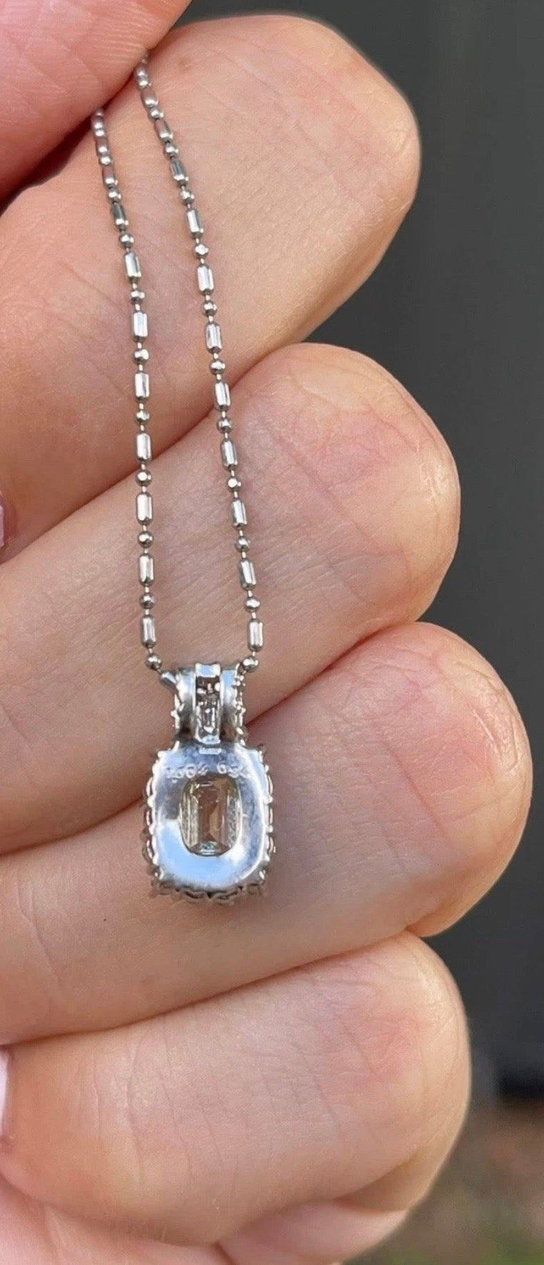 Val $14,500 1.34ct Natural VVS Light Yellow diamond pendant necklace In Platinum