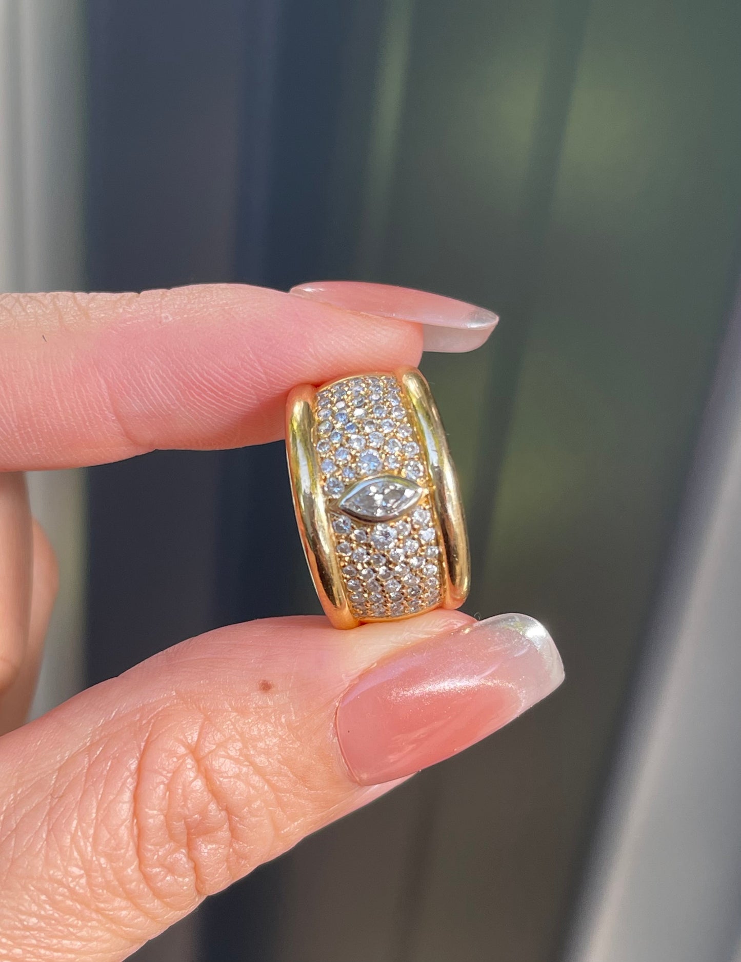 Vintage Natural Diamond Wide Tapered Band Ring in Heavy 18ct Yellow Gold