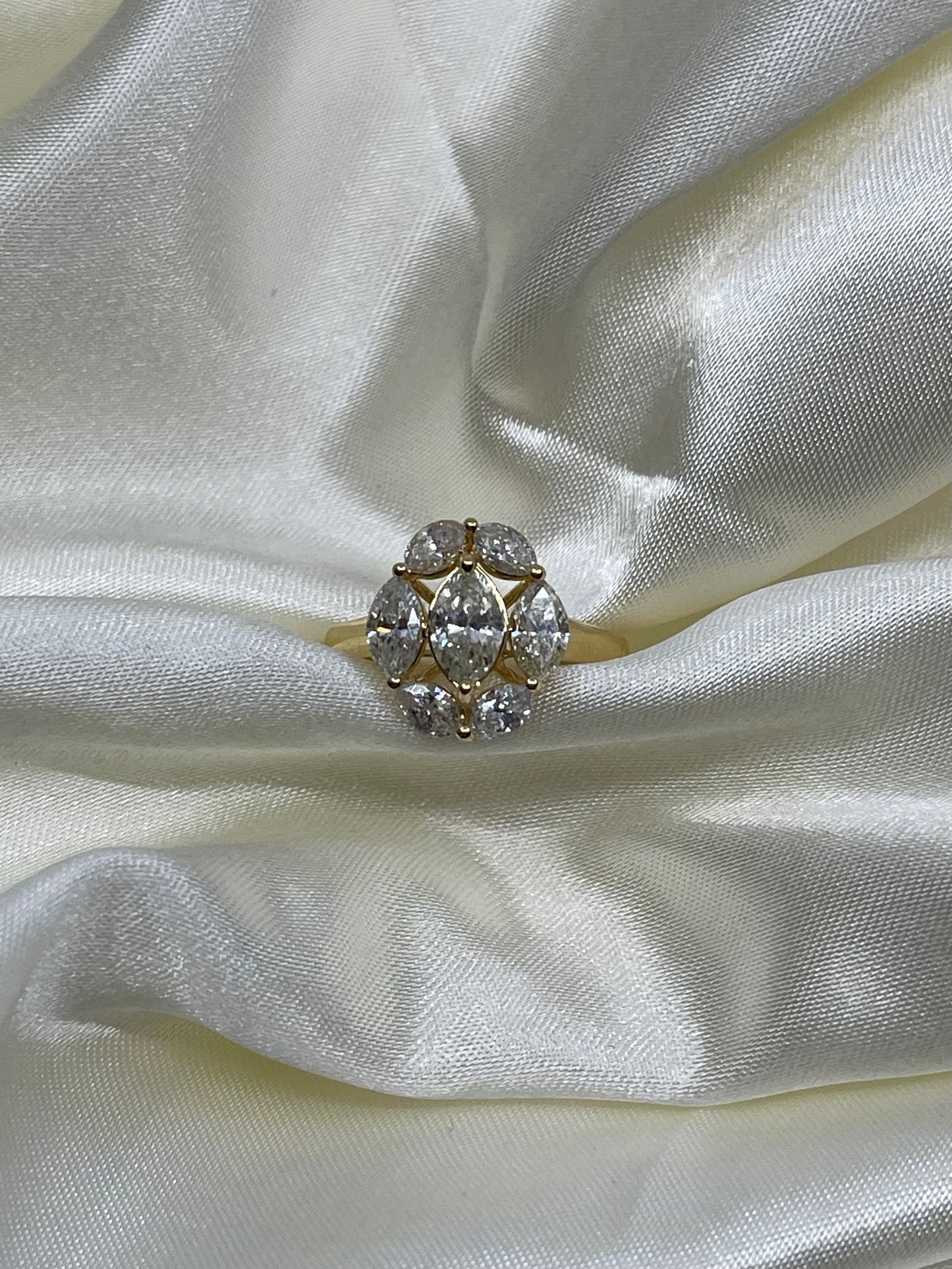 2ct Natural Diamond Cluster Ring In 18ct Yellow Gold