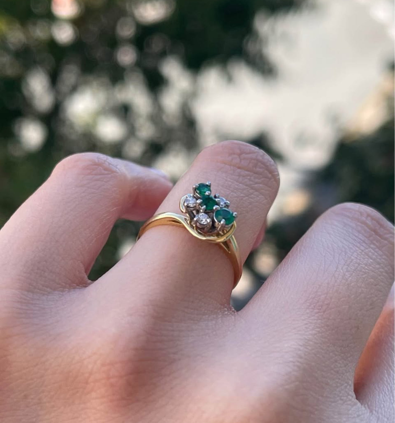 Vintage handmade 18ct yellow & white gold natural emerald diamond dress ring