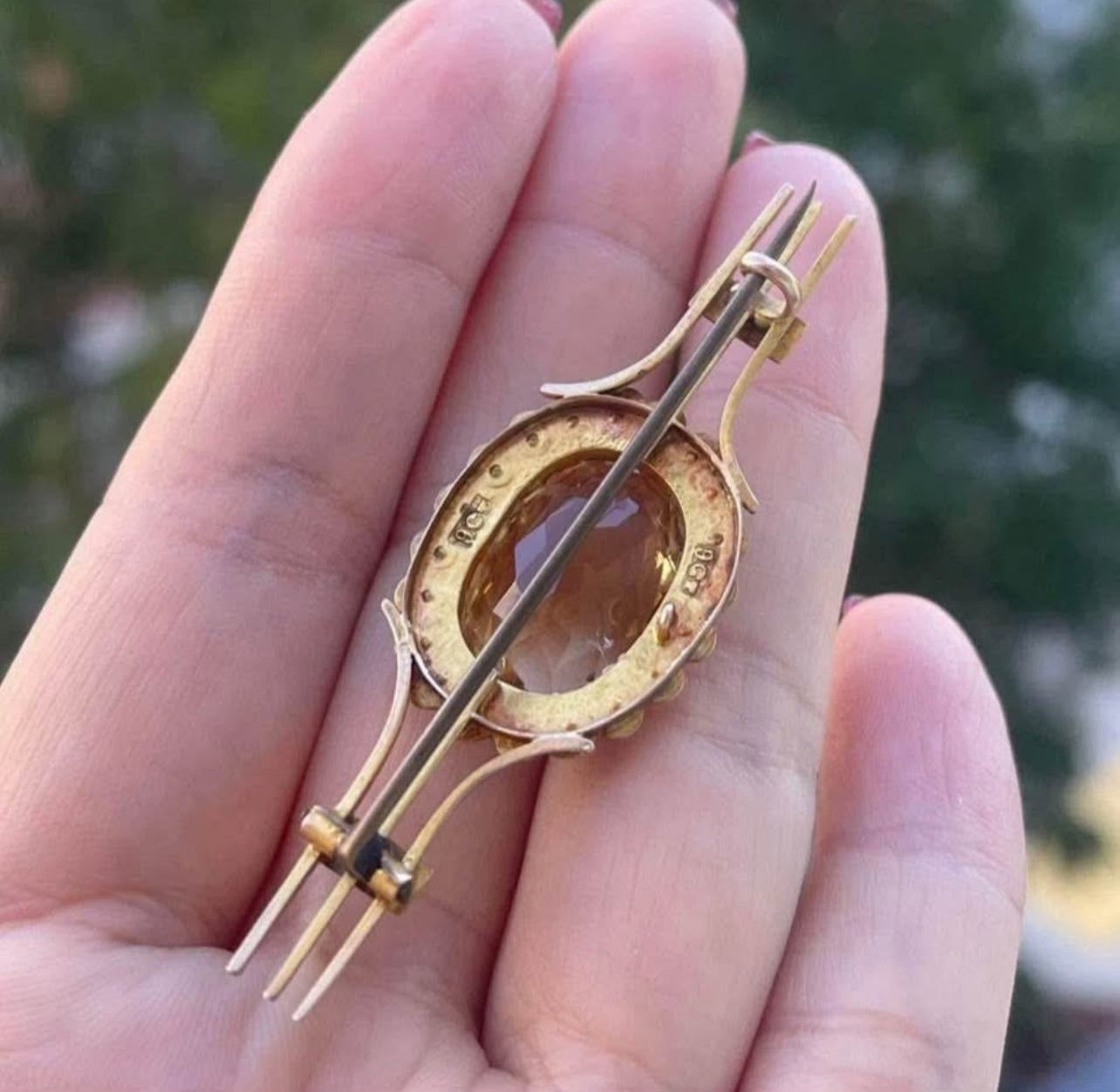 Antique Edwardian 9ct yellow gold
Natural Citrine Seed Pearl Brooch