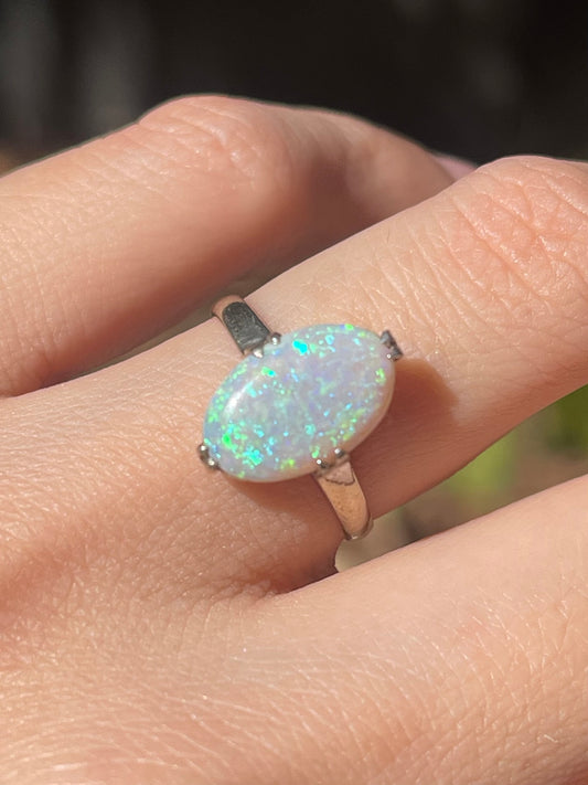 Antique 1930s 14ct white gold natural solid Australian opal ring