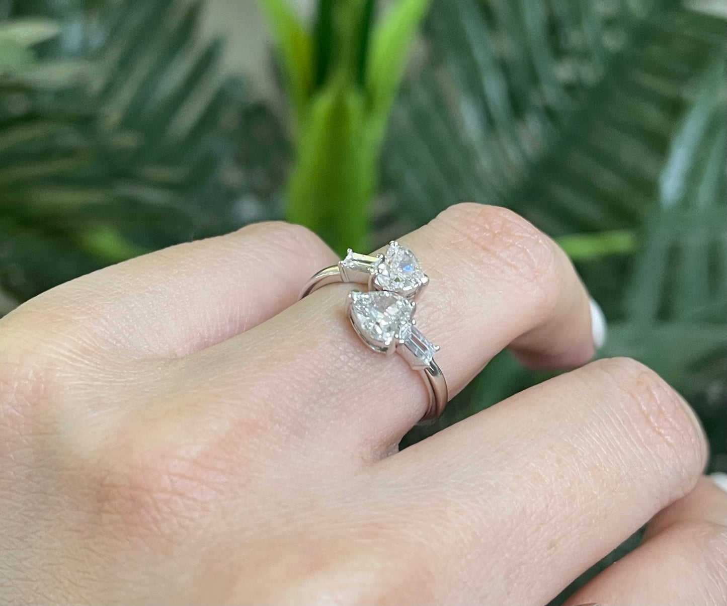 Stunning 1.37ct Natural Diamond Toi et Moi Ring In 14ct White Gold