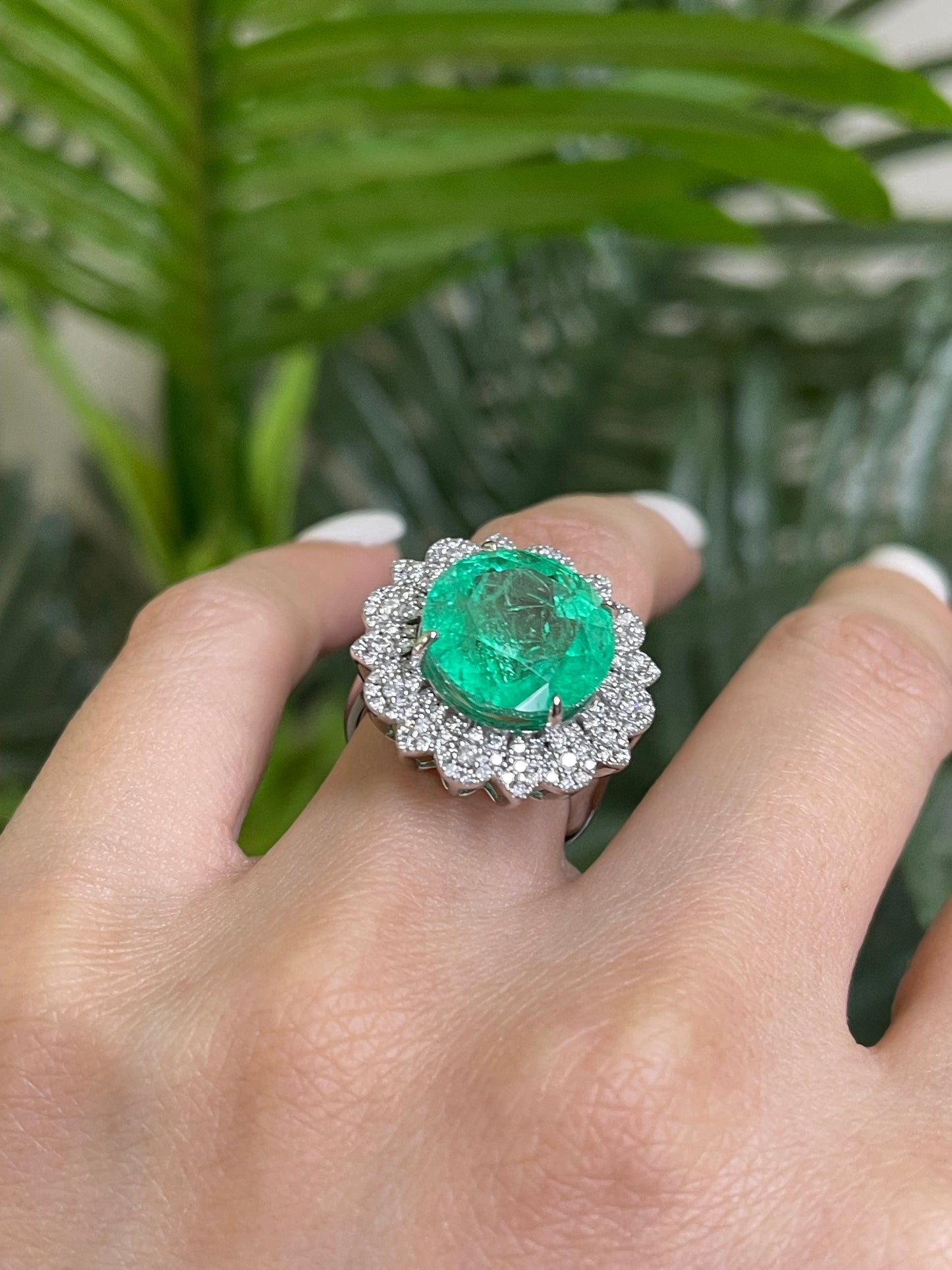 10.6ct Natural Colombian Emerald & 2.28ct Natural Diamond Flower Ring In 14ct White Gold