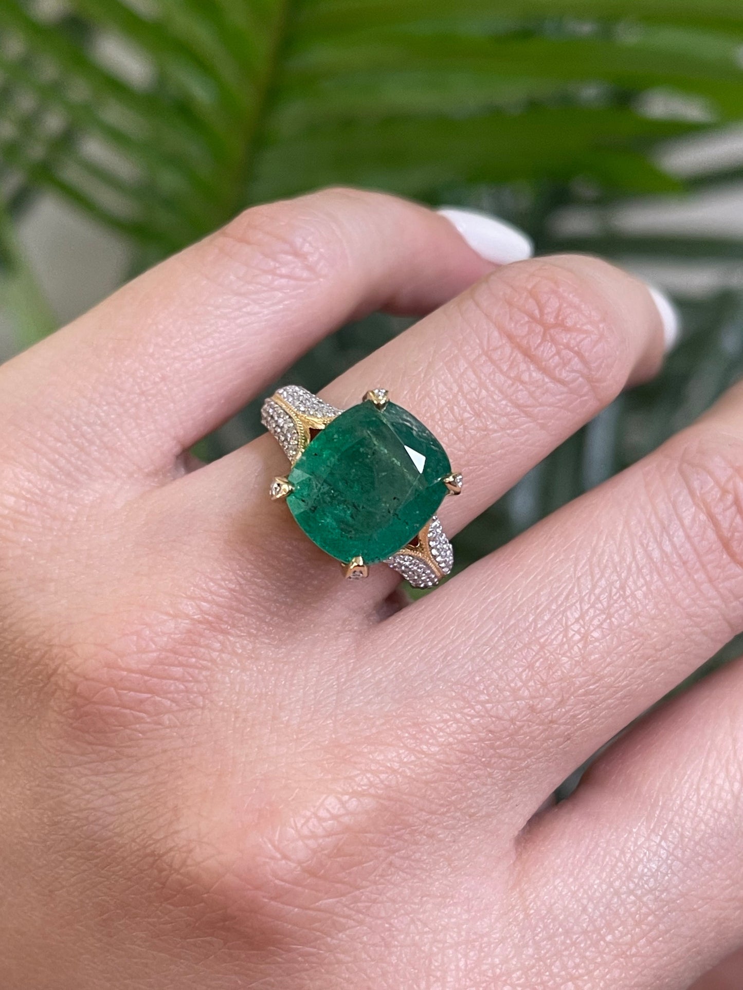 5.83ct Natural Emerald Diamond Ring In 14ct Yellow Gold