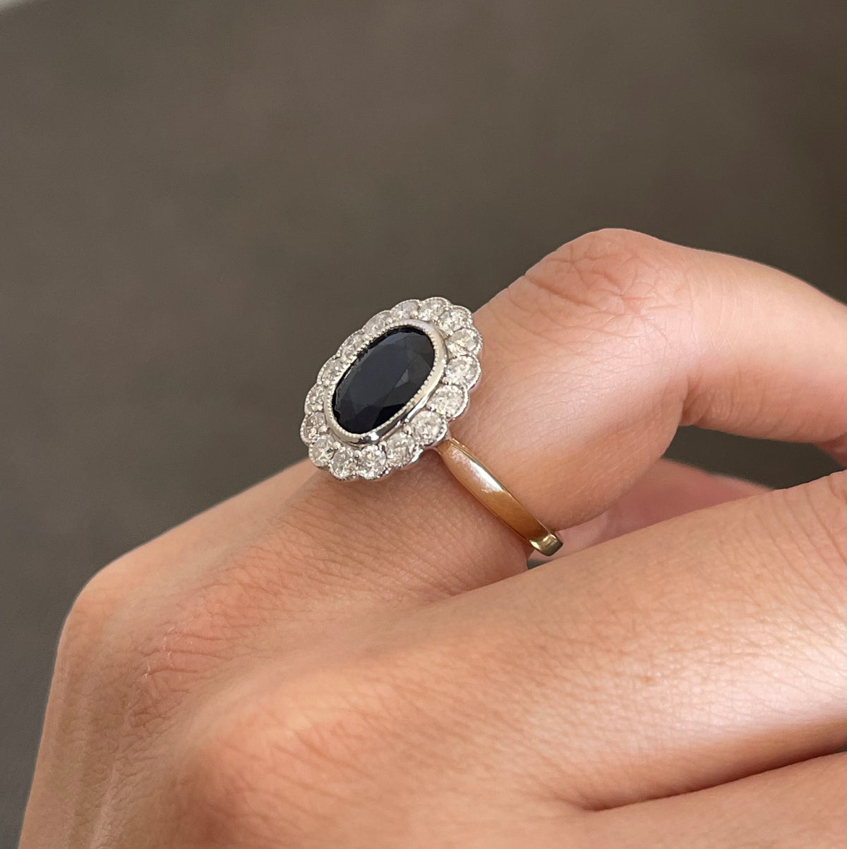 5.07ct Natural Royal Blue Sapphire & Diamond Princess Diana–Style Ring in 14ct Gold