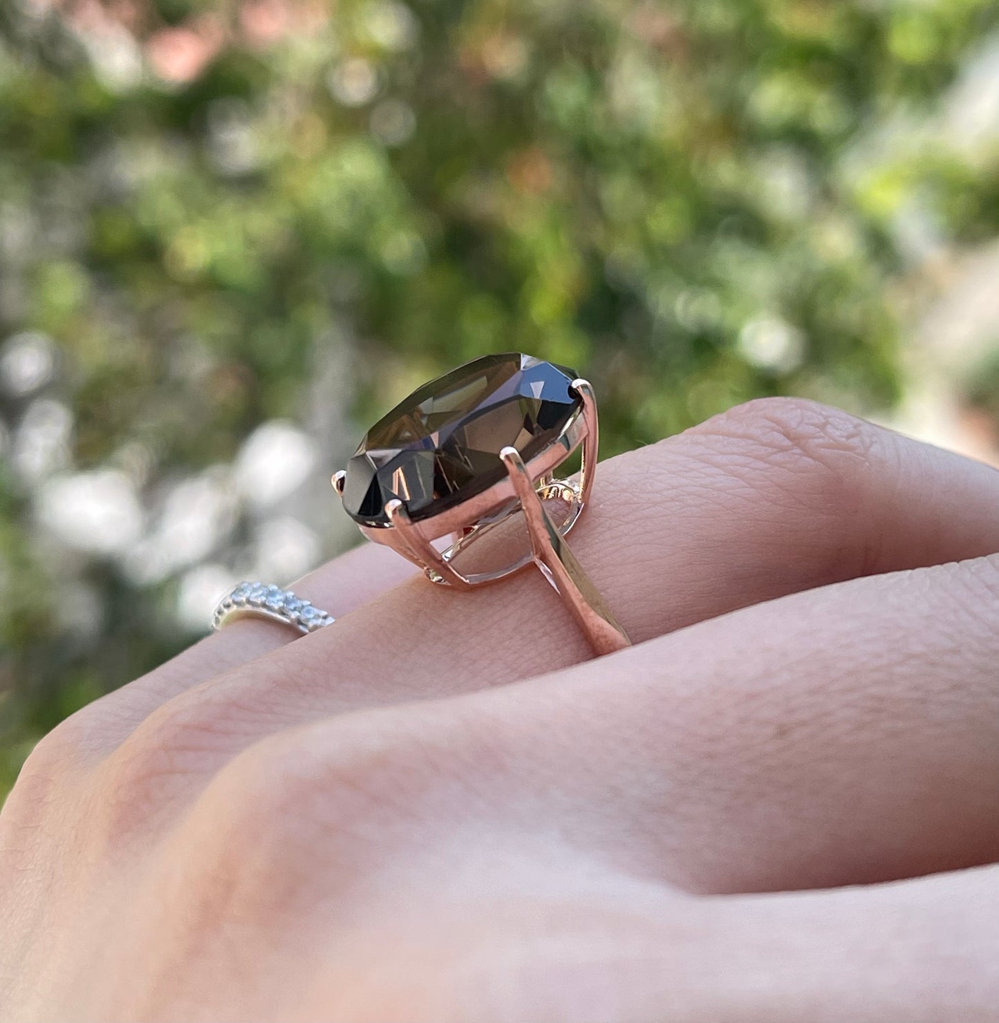 S.E. Custom 9ct rose gold 12.6ct natural smoky quartz cocktail ring