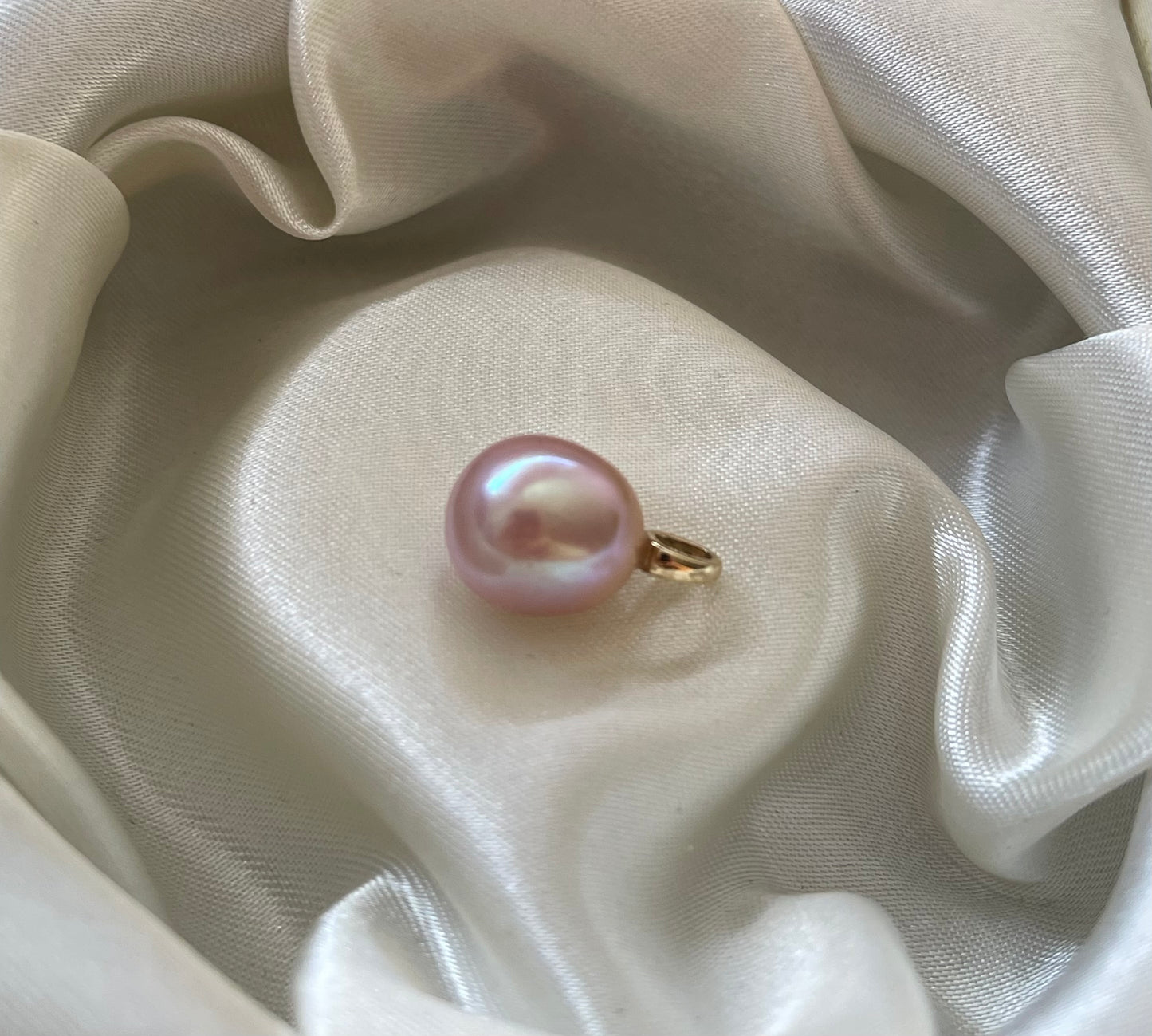 9ct yellow gold genuine natural pink purple colored pearl pendant