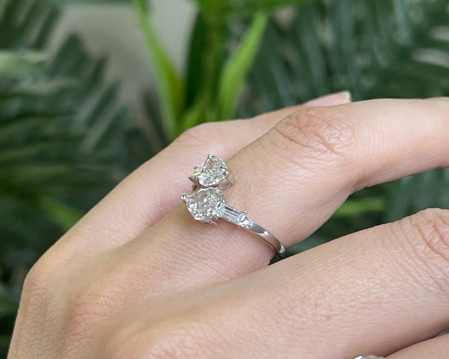 Stunning 1.37ct Natural Diamond Toi et Moi Ring In 14ct White Gold