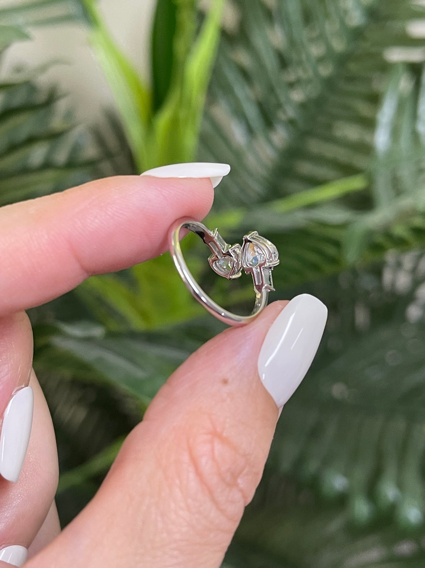 Stunning 1.37ct Natural Diamond Toi et Moi Ring In 14ct White Gold