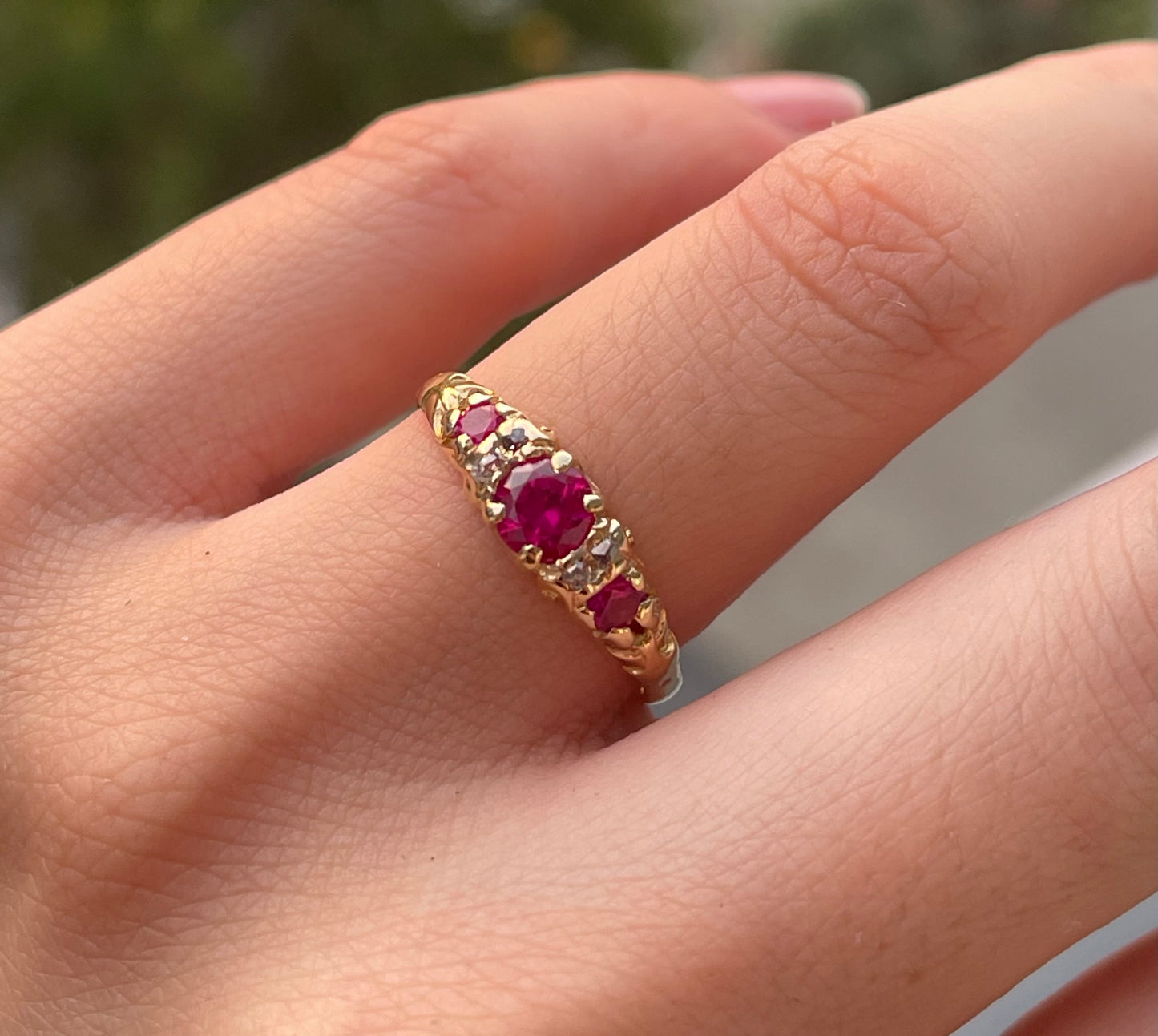 Vintage 18ct yellow gold natural pink ruby & rose cut diamond ring