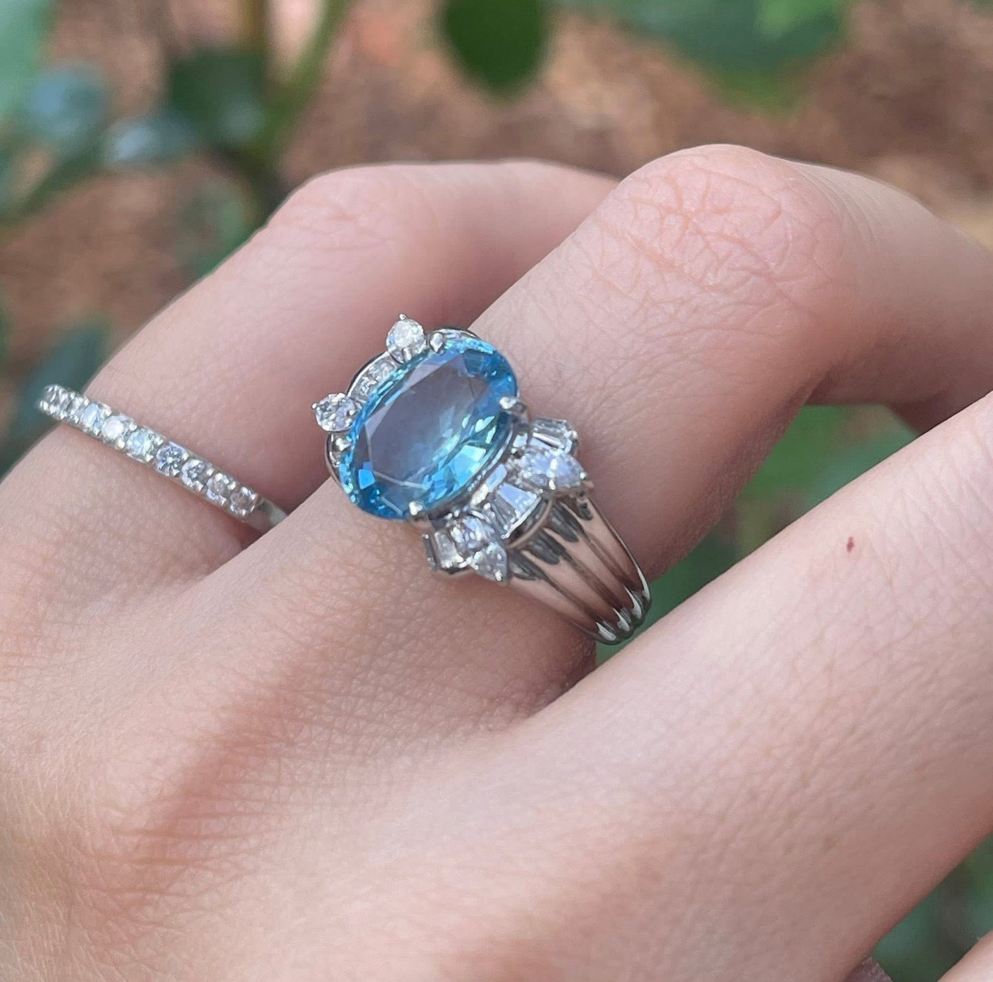 Heavy 900 platinum 2.8ct natural aquamarine diamond ring