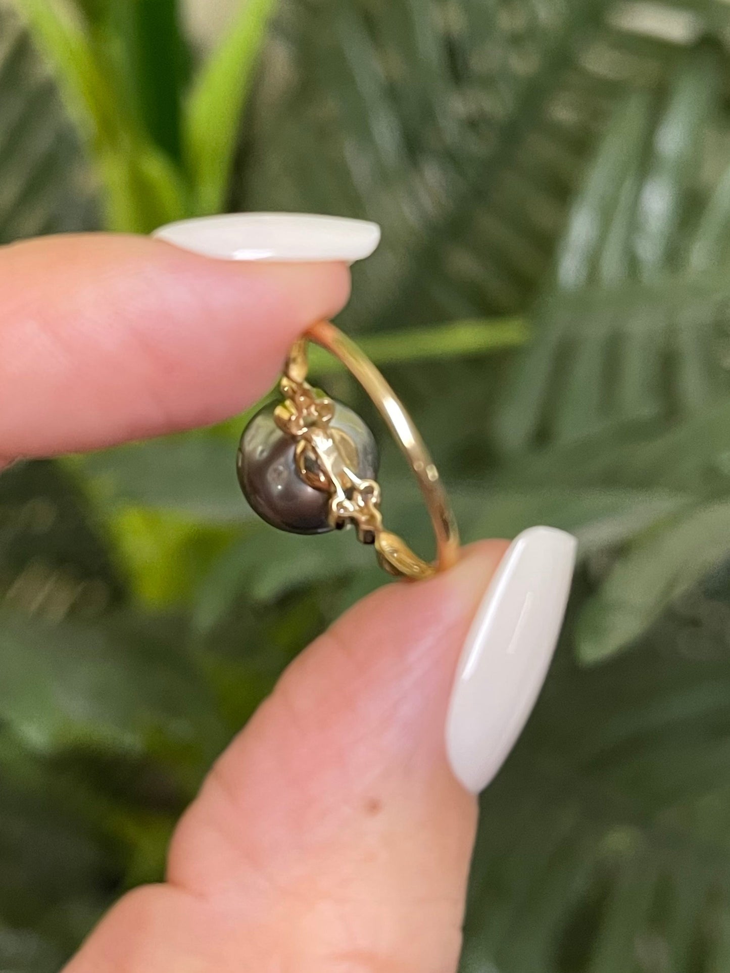 Tahitian Pearl & Diamond Ring In 14ct Yellow Gold
