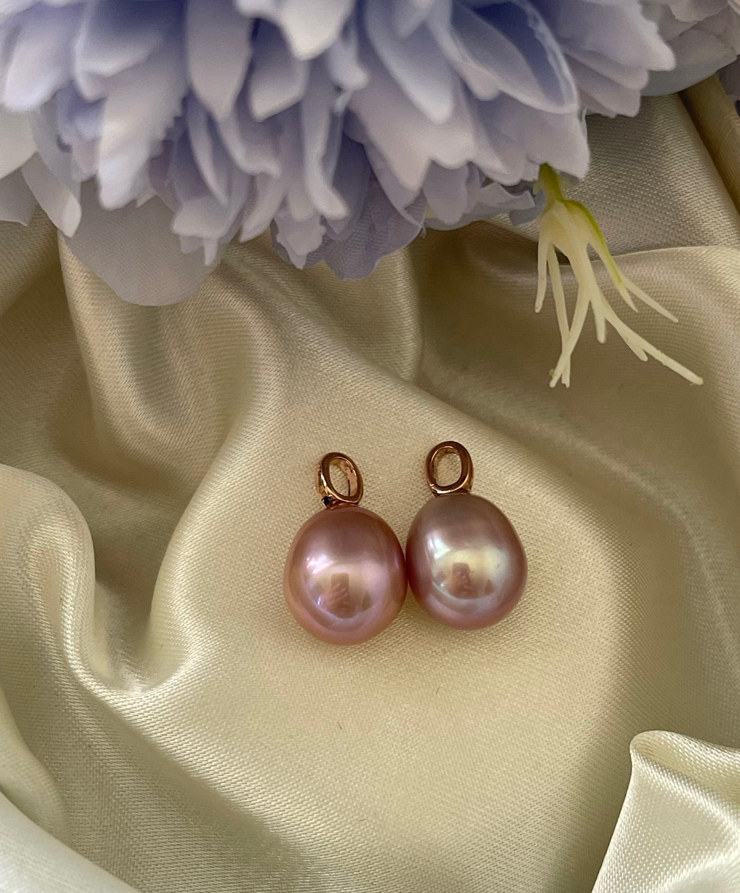 Lavender Pearl Pendant in 9ct Rose Gold