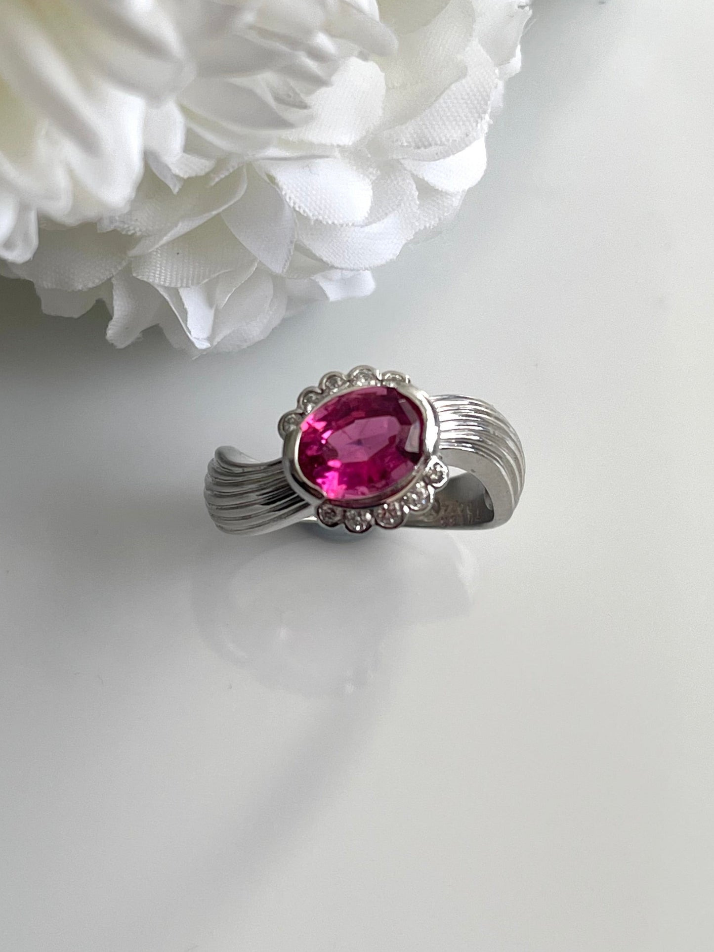 1.83ct Pink Tourmaline Diamond Ring In 900 Platinum