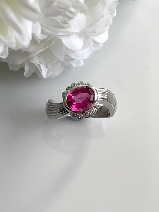 1.83ct Pink Tourmaline Diamond Ring In 900 Platinum