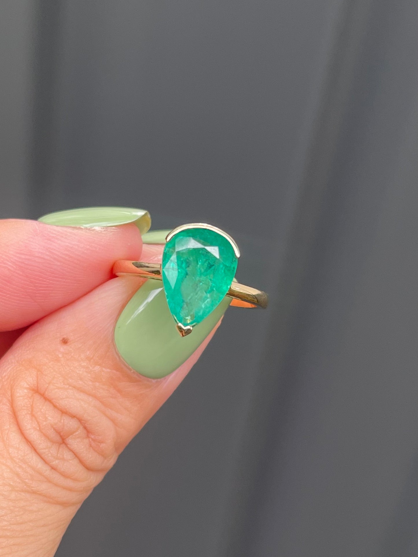2.45ct Natural Pear Shape Emerald In 14ct Yellow Gold
