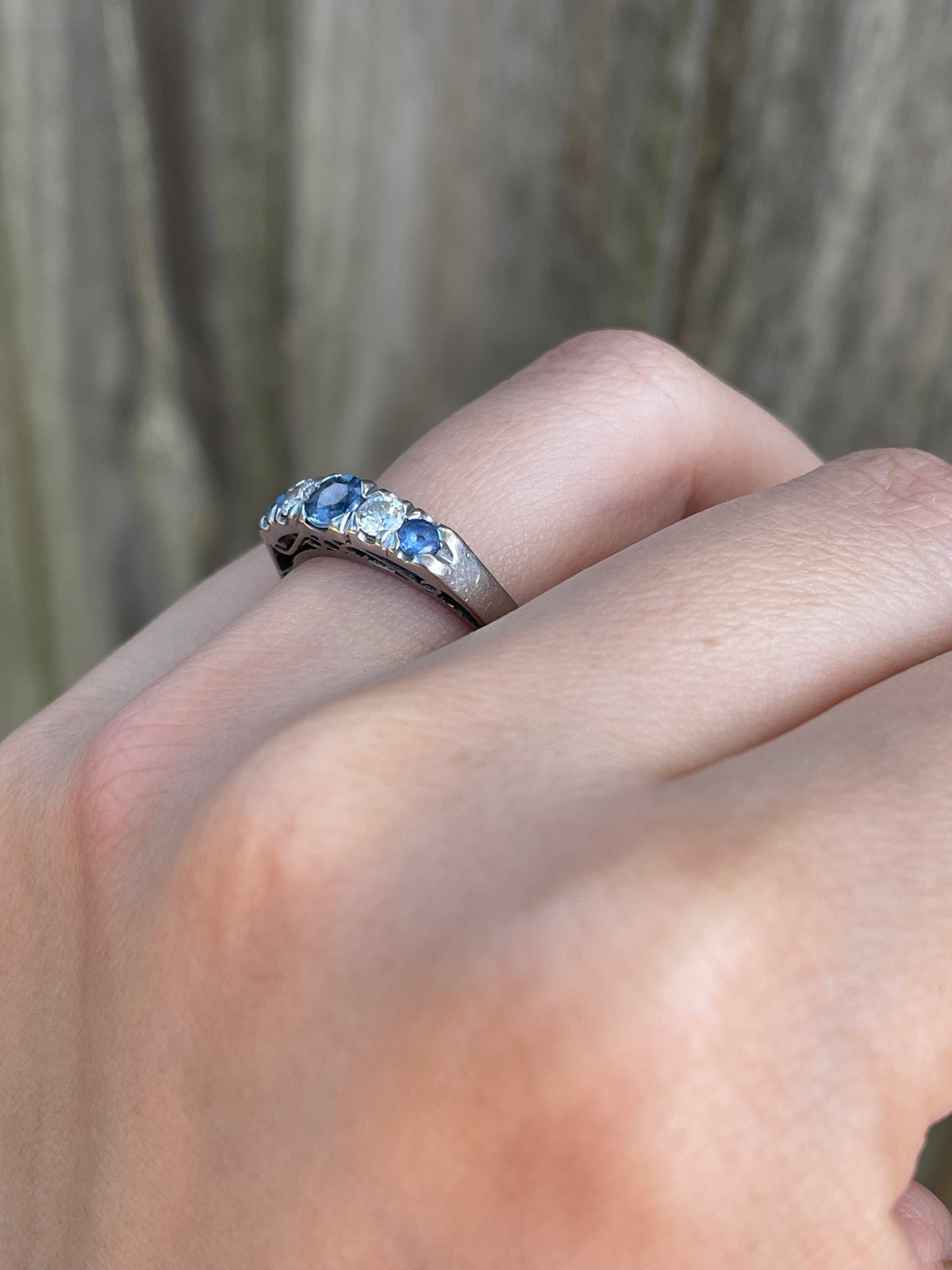 Vintage Natural Ceylon Sapphire Diamond 5 Stone Ring In 18ct White Gold