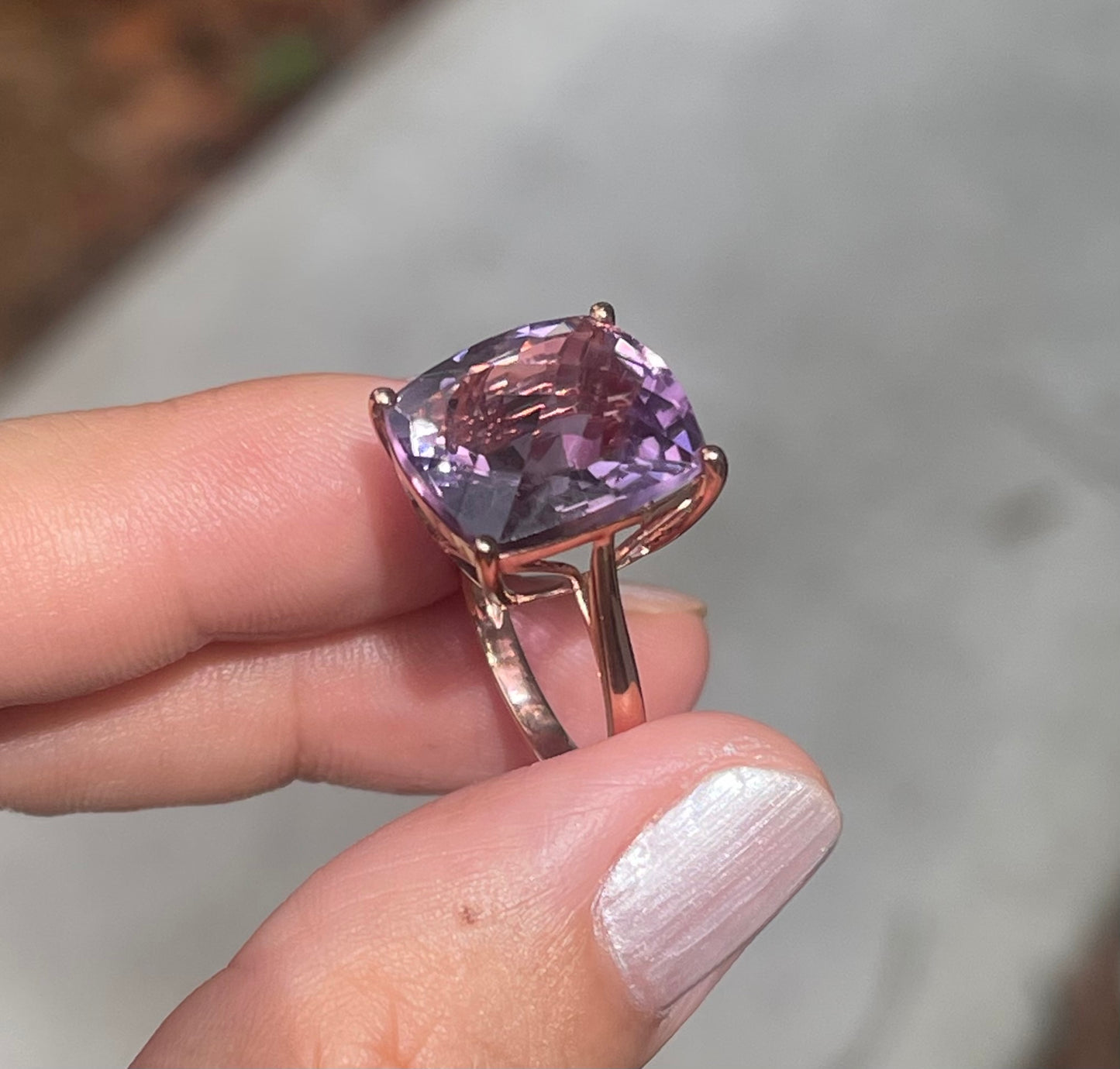 9ct rose gold 8.9ct Rose de France lavender amethyst ring