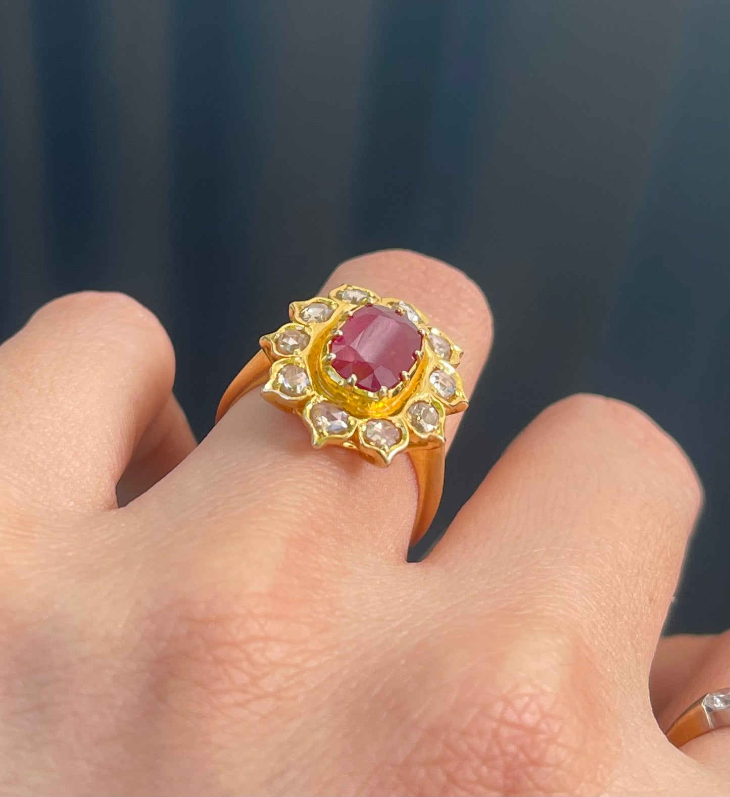 Antique style 2.5ct Ruby & Rose-Cut Diamond Cluster Ring in 14ct Yellow Gold