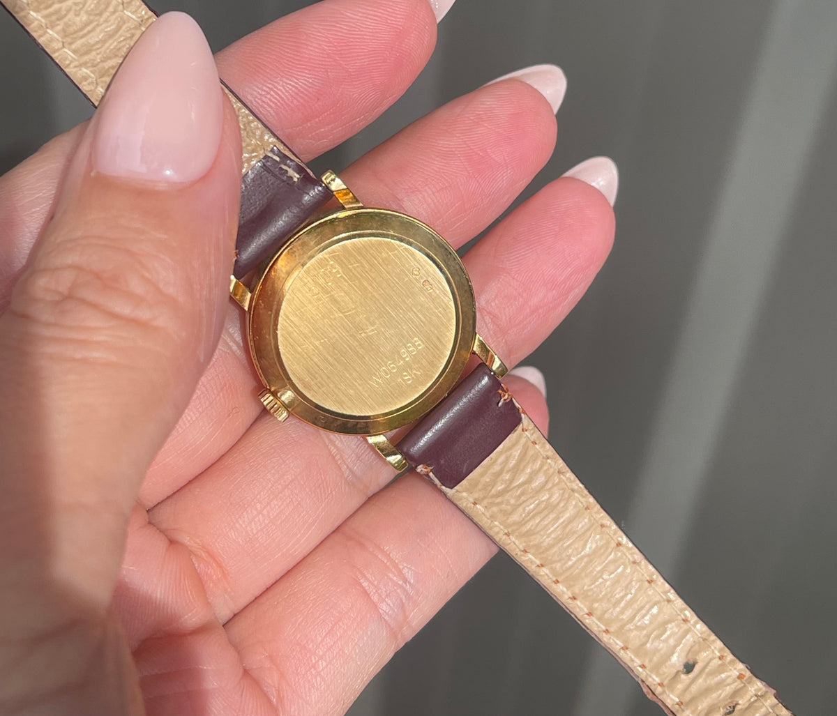 Authentic Vintage Ladies Rolex Cellini Watch 18ct Yellow Gold - Burgundy leather strap