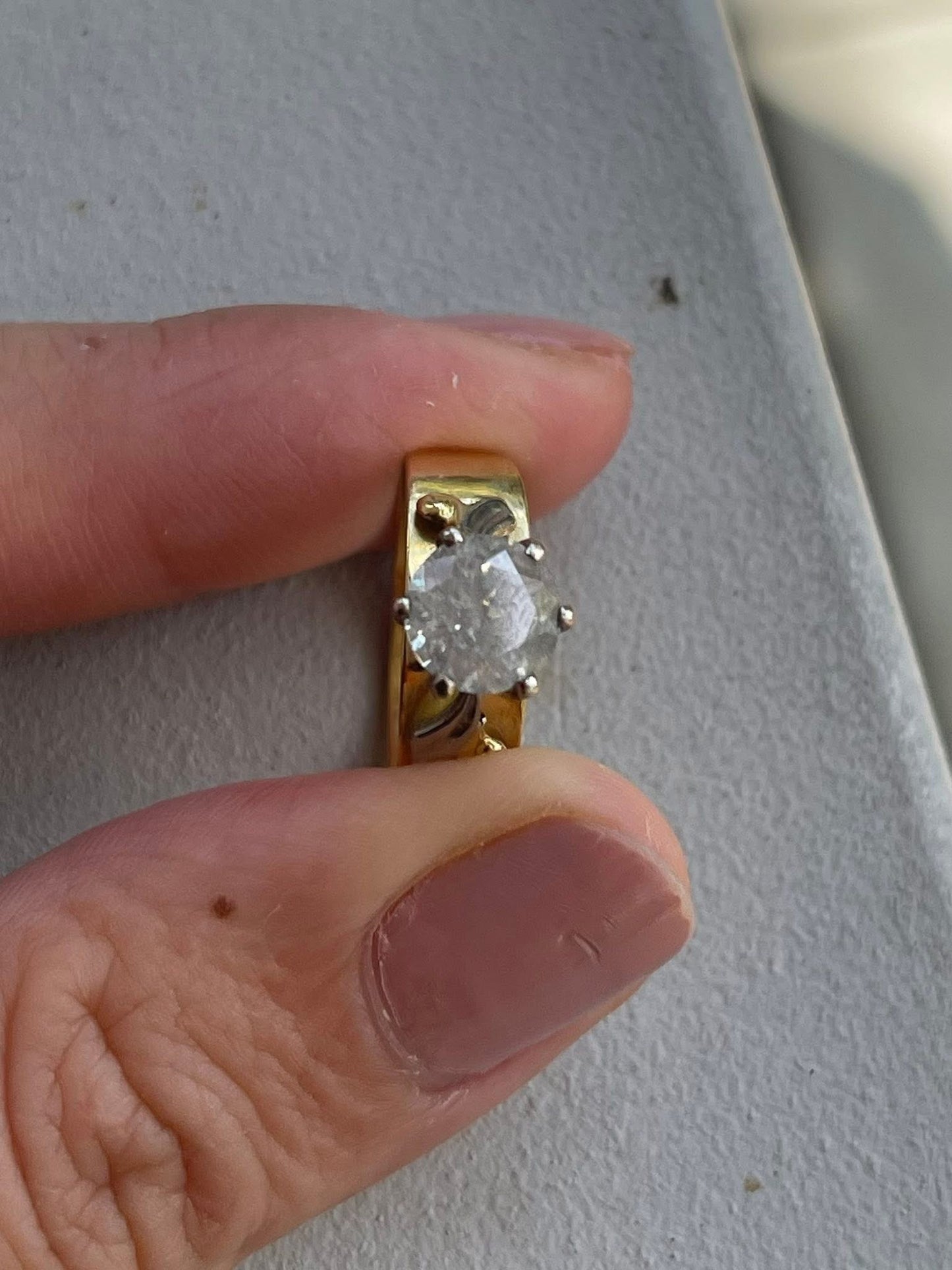 Vintage 60s 18ct yellow gold 1ct earth mined salt & pepper diamond solitaire ring