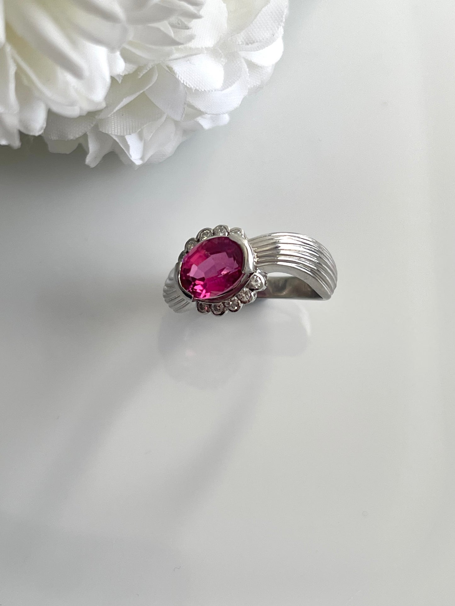 1.83ct Pink Tourmaline Diamond Ring In 900 Platinum