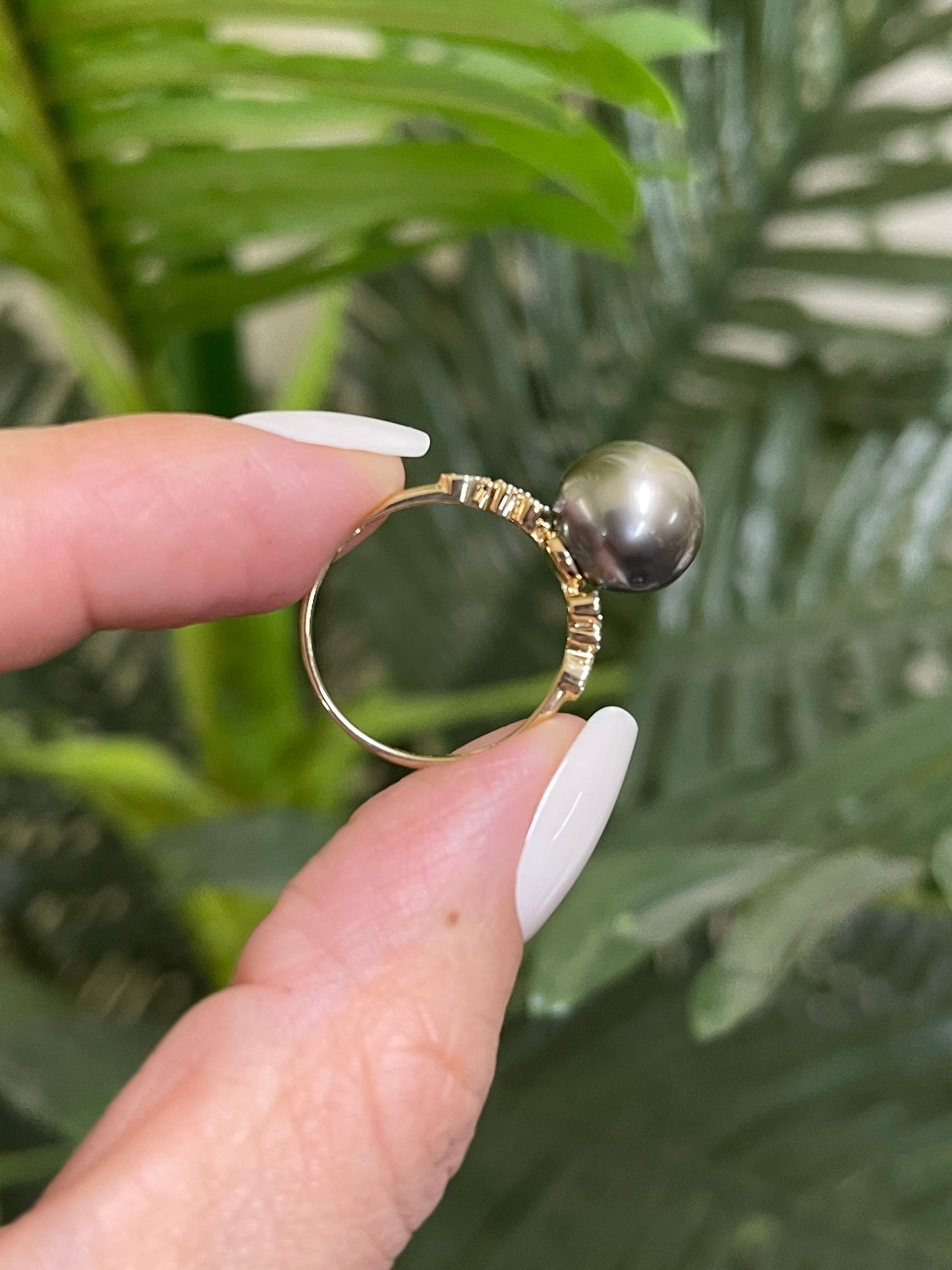 Tahitian Pearl & Diamond Ring In 14ct Yellow Gold