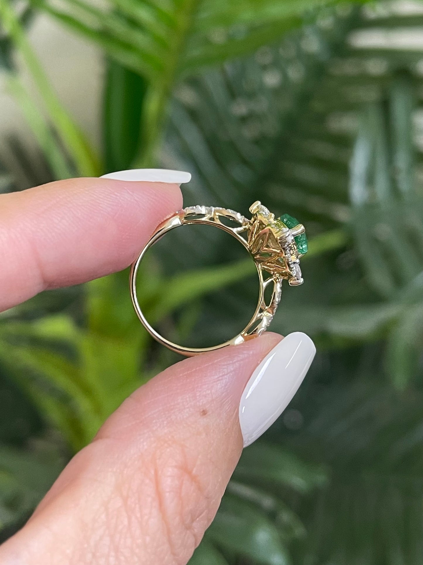 1.35ct Natural Pear Cut Emerald & Diamond Ring In 14ct Yellow Gold