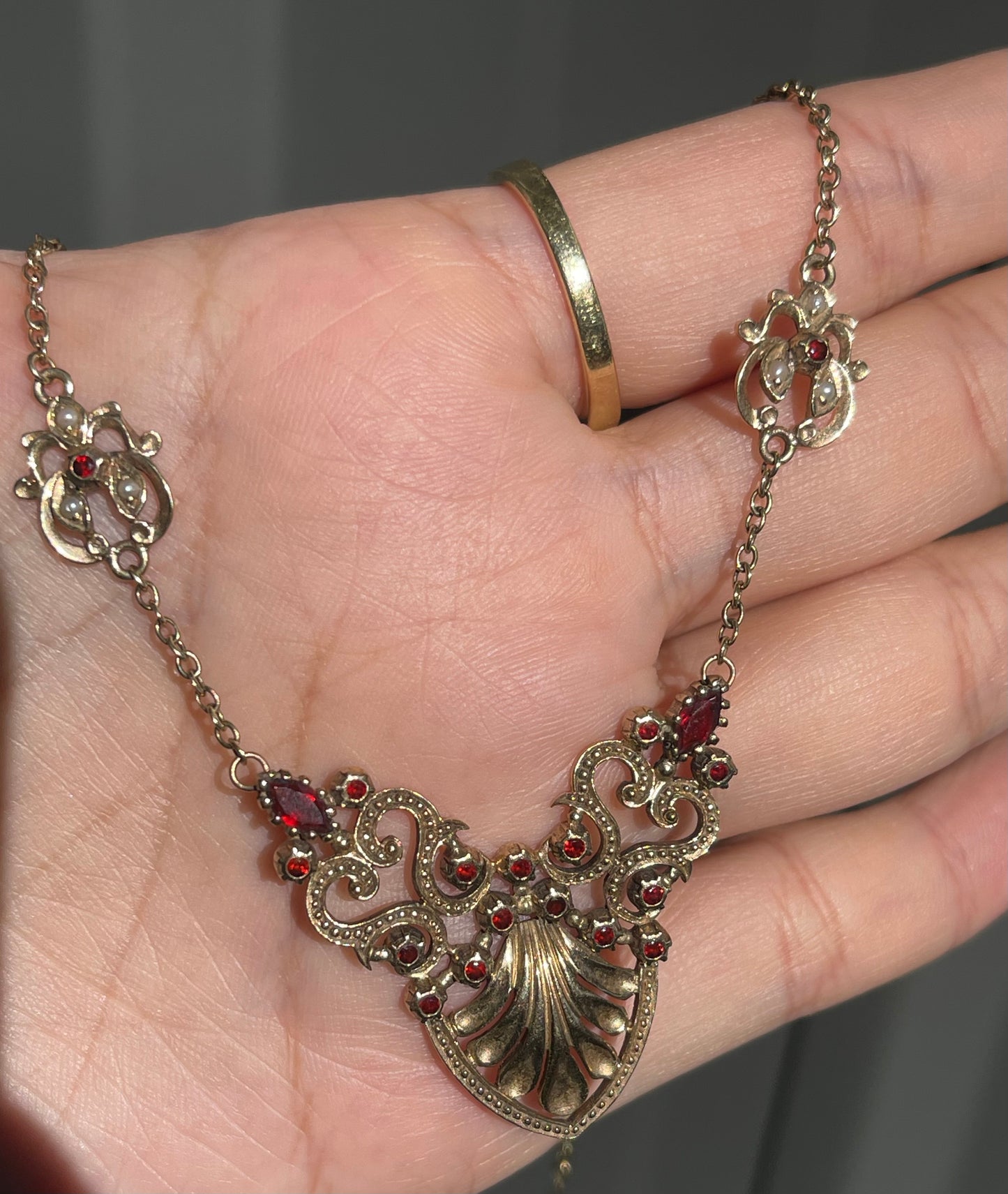 Antique Garnet & Seed Pearl Necklace In 9ct Yellow Gold
