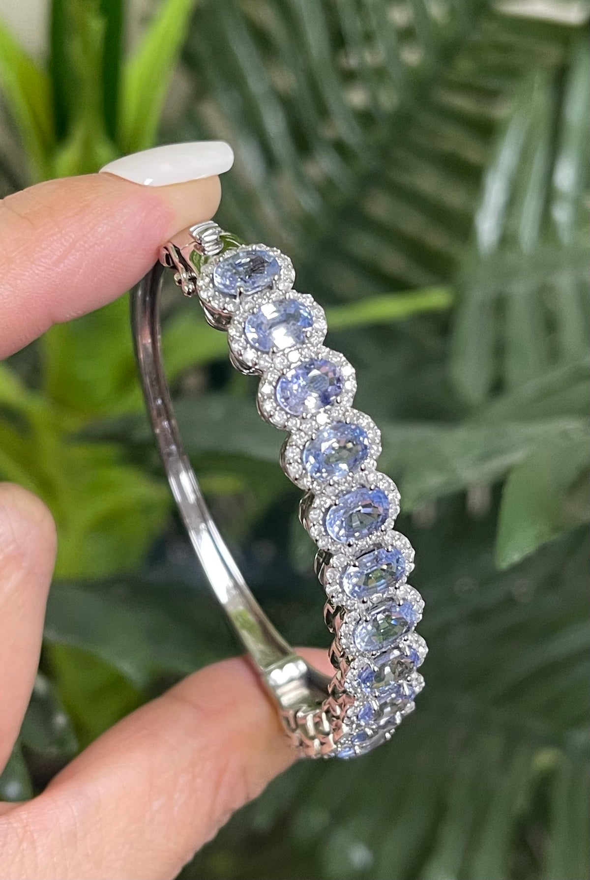 12.40ct Natural Ceylon Sapphire & 2.17ct Diamond Halo Bangle In 18ct White Gold