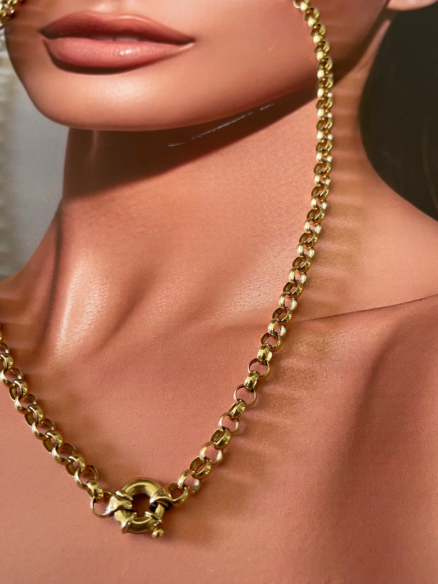 Classic Belcher Link Necklace With Bolt Clasp In 9ct Yellow Gold