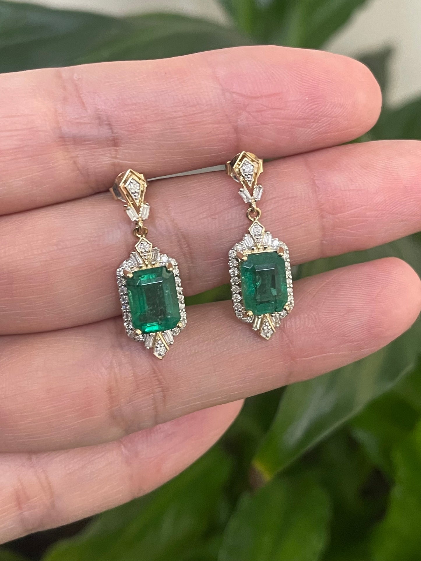 Art Deco Style 4.03ct Natural Emerald Diamond Drop Earrings In 14ct Yellow Gold