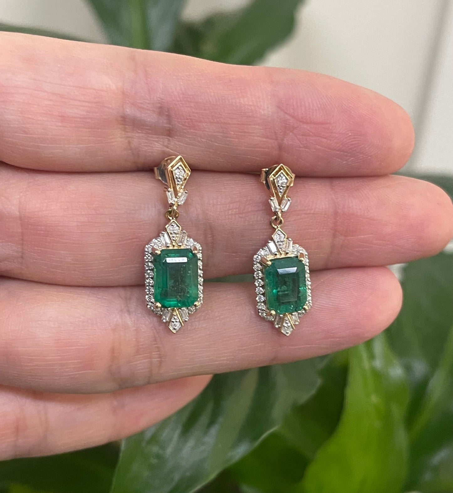 Art Deco Style 4.03ct Natural Emerald Diamond Drop Earrings In 14ct Yellow Gold