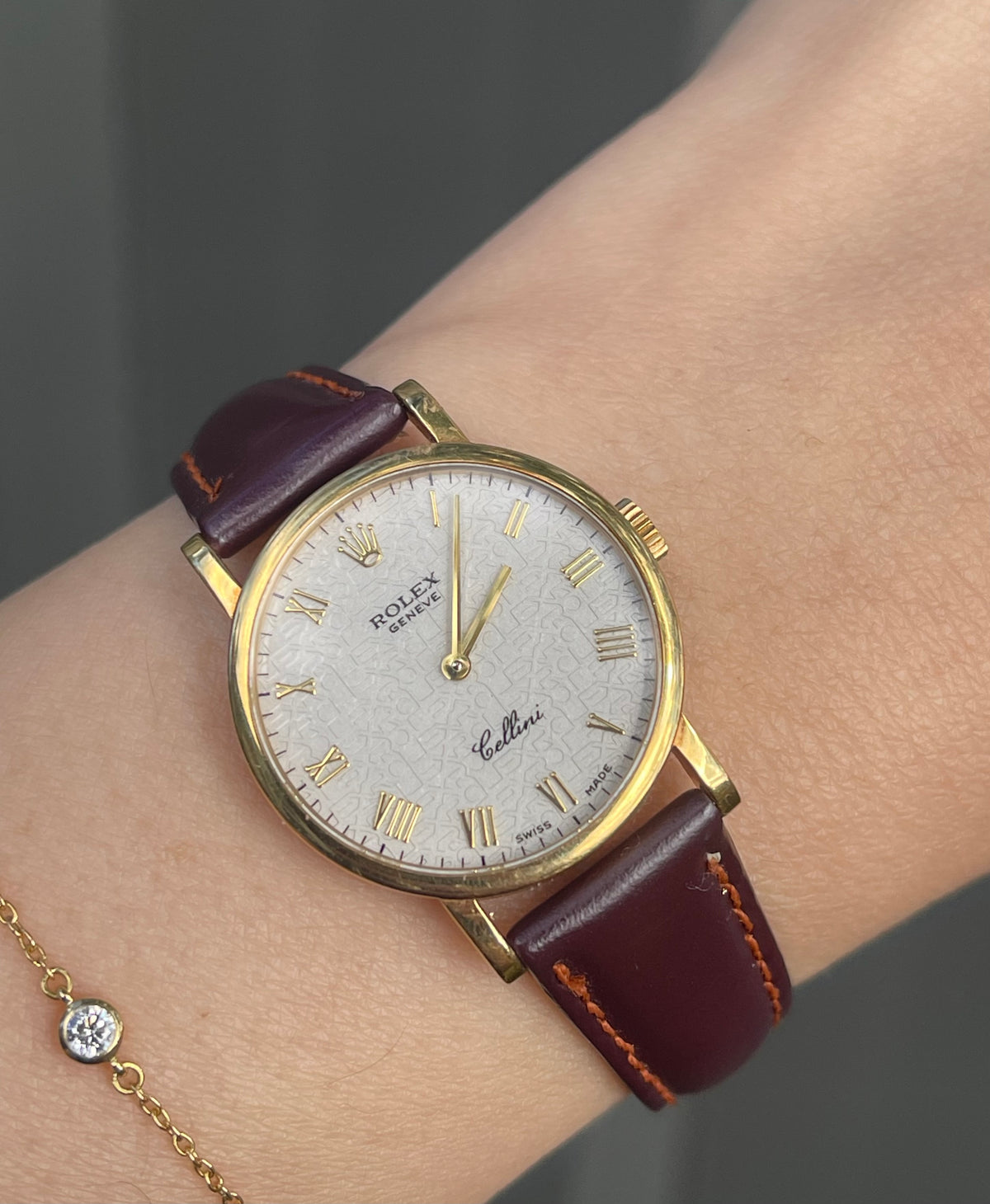 Authentic Vintage Ladies Rolex Cellini Watch 18ct Yellow Gold - Burgundy leather strap