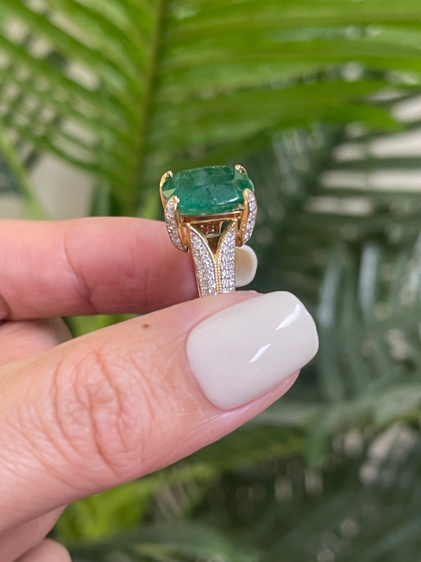 5.83ct Natural Emerald Diamond Ring In 14ct Yellow Gold