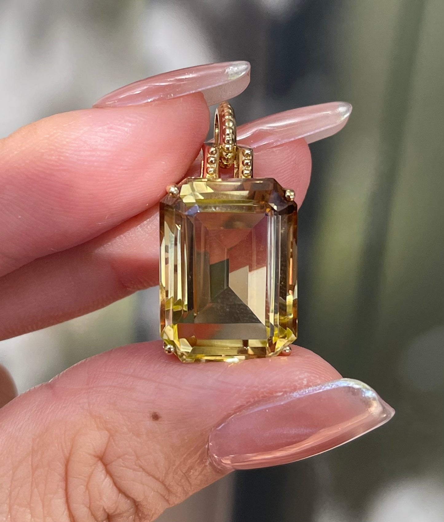 19.25ct Citrine Pendant With Milgrain Bale in 9ct Yellow Gold