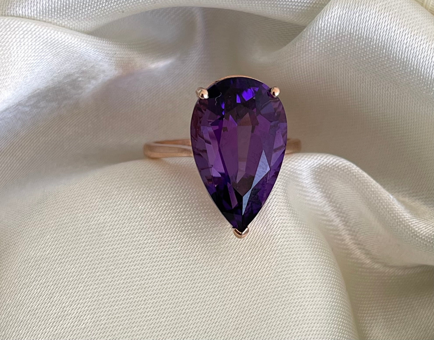 9ct rose gold pear shape 7.8ct natural deep purple amethyst ring
