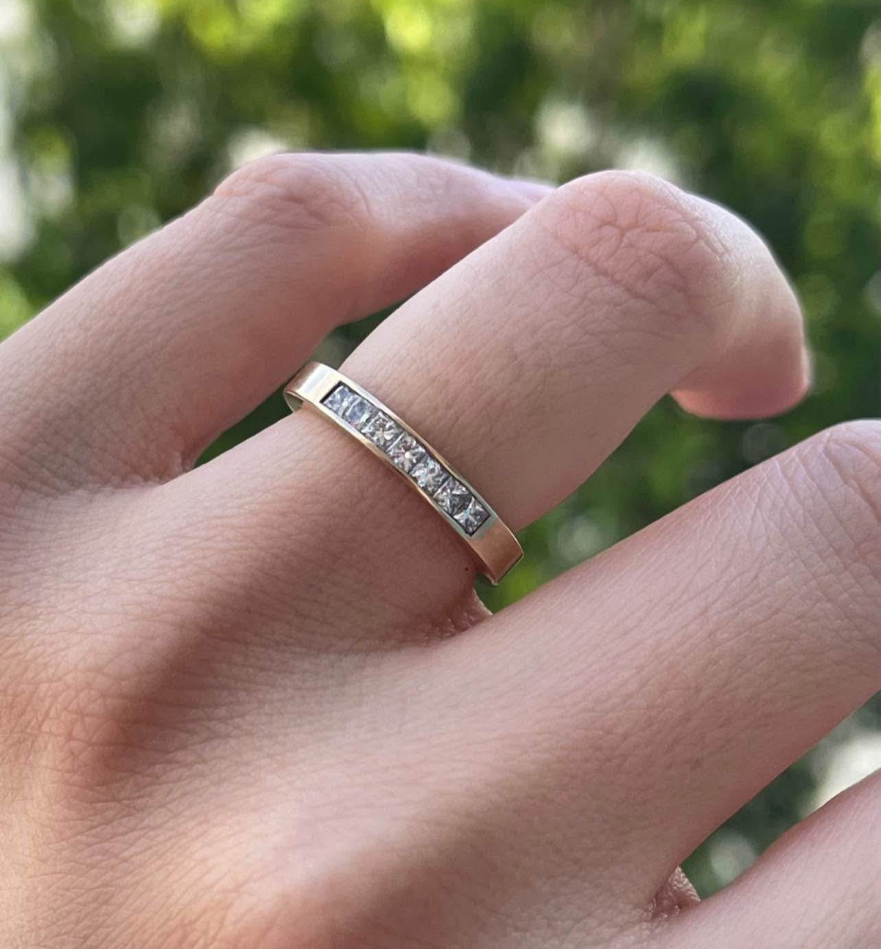 Vintage Women 375 9ct Yellow Gold  0.5ct 7 Diamond Band Ring Size J 1/2