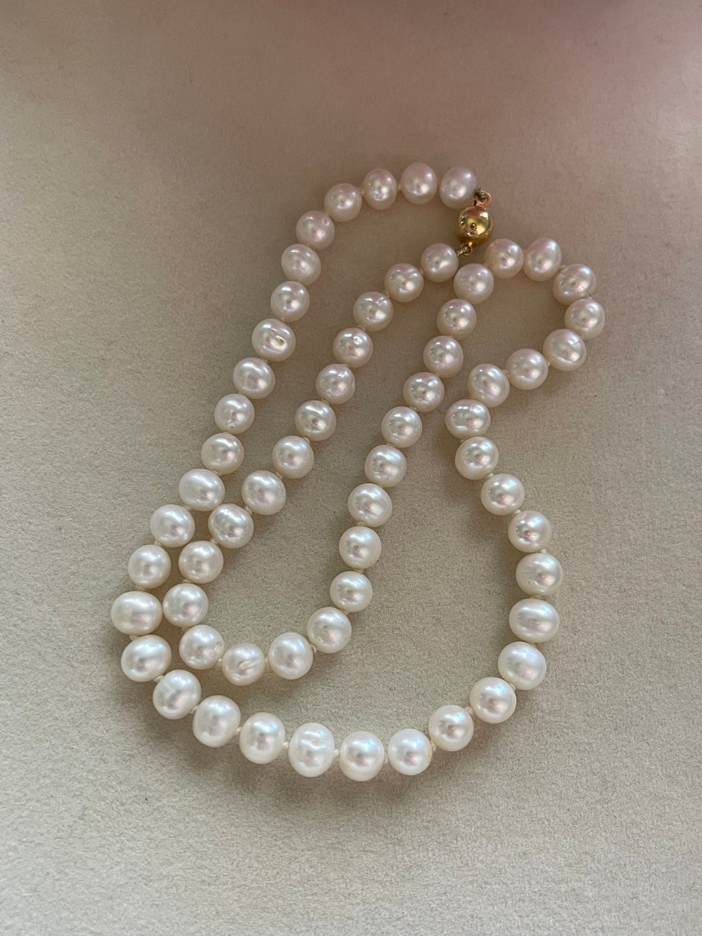 Vintage Freshwater Pearl Strand Necklace In 14ct Yellow Gold
