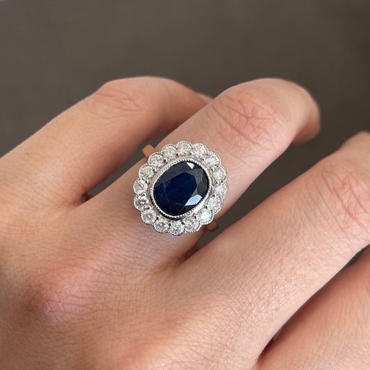 5.07ct Natural Royal Blue Sapphire & Diamond Princess Diana–Style Ring in 14ct Gold