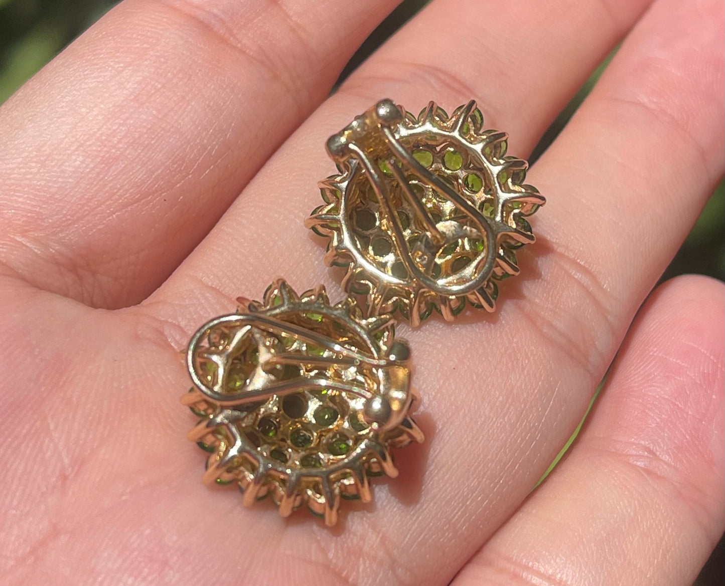 Vintage 14ct rare Tsavorite (green garnet )cluster flower earrings